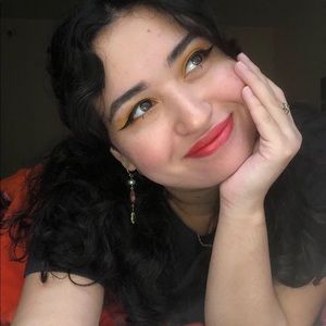 Meet your Posher, Natalie